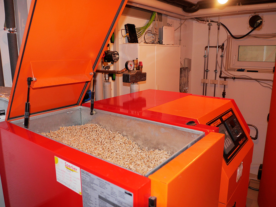 Palletheizung2 bei Zorn Elektro in Remlingen